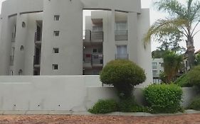 The Apartment On Katherine Street In Central Sandton